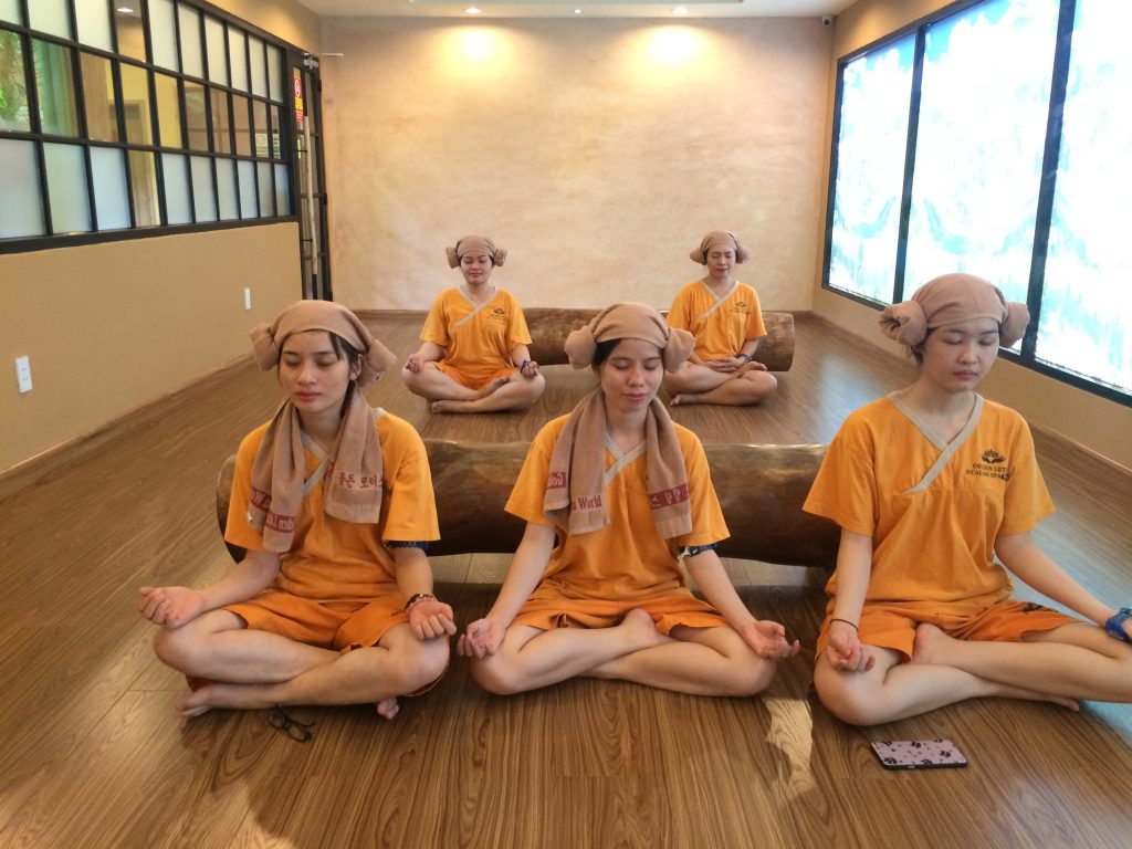 Gỗ Nguyên Liệu Nhập Khẩu: Sồi, Óc Chó, Tần Bì Xẻ Sấy | Gỗ Phương Nam