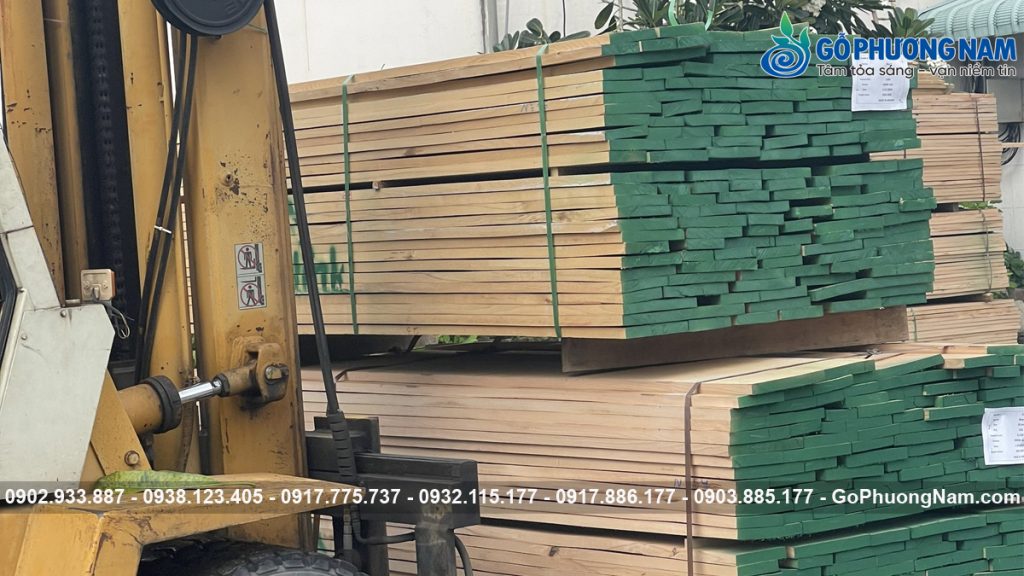 Gỗ Nguyên Liệu Nhập Khẩu: Sồi, Óc Chó, Tần Bì Xẻ Sấy | Gỗ Phương Nam