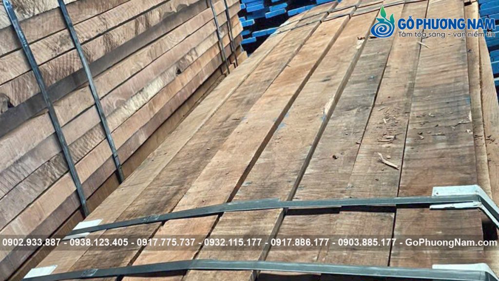 Tìm mua gỗ óc chó làm nội thất